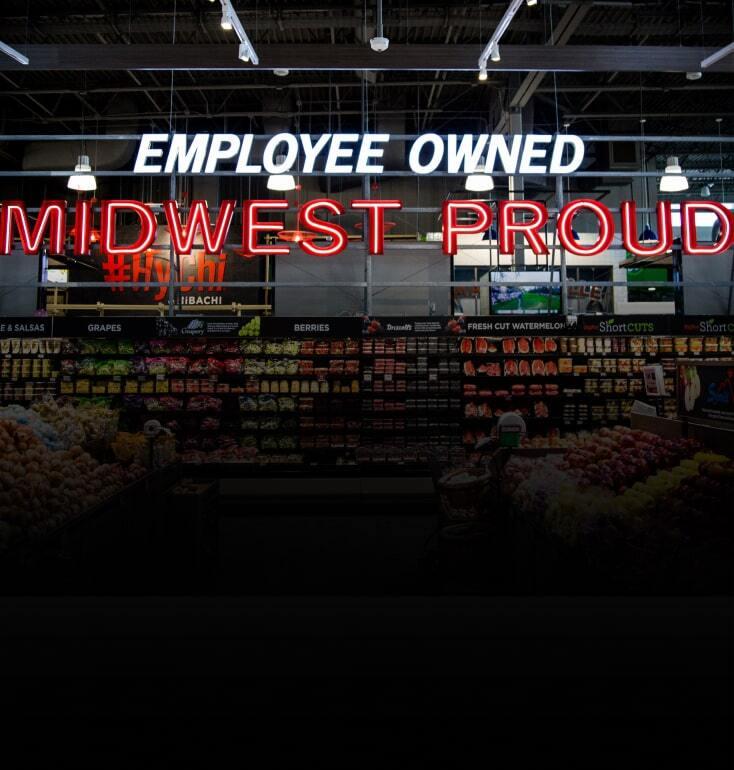 hyvee produce section small